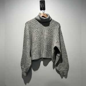 H&M Divided Light Grey Knit Turtleneck Puff Sleeve Sweater S